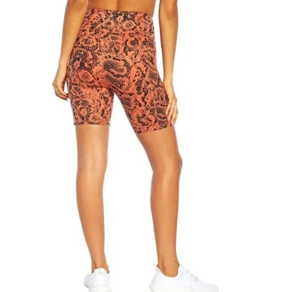 Jessica Simpson Snakeskin Print High-Rise Bicycle Shorts // Size Large // NWOT - Picture 2 of 11